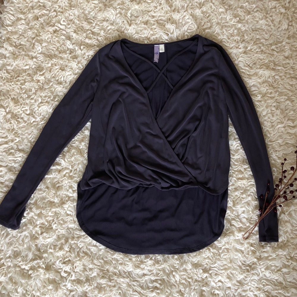 Long Sleeve Top w/ Cutout Detailing